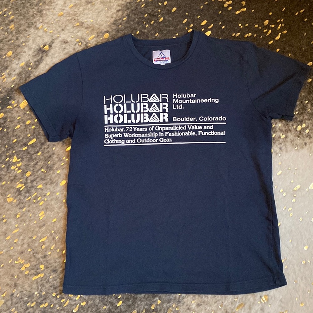 Holubar Tee
